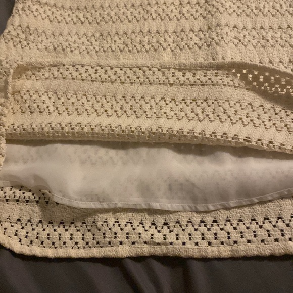 Ivory White Crochet Boho Bell-Sleeved Notch-Neck Flare Krazy Kat Tunic sz M - Picture 13 of 16